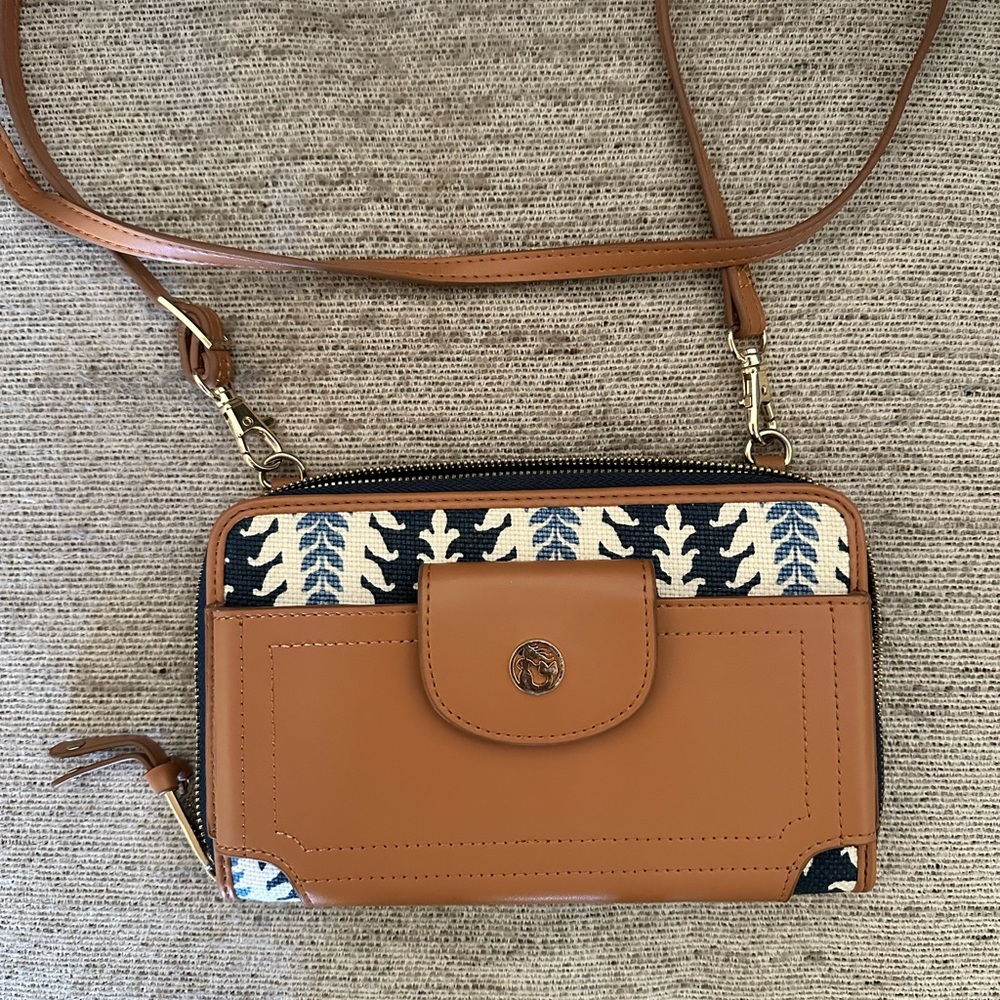 Spartina 449 Crossbody Multi Phone Bag - Lighthouse Print